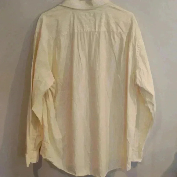 Men's Nautica yellow stripe button down - Picture 3 of 3